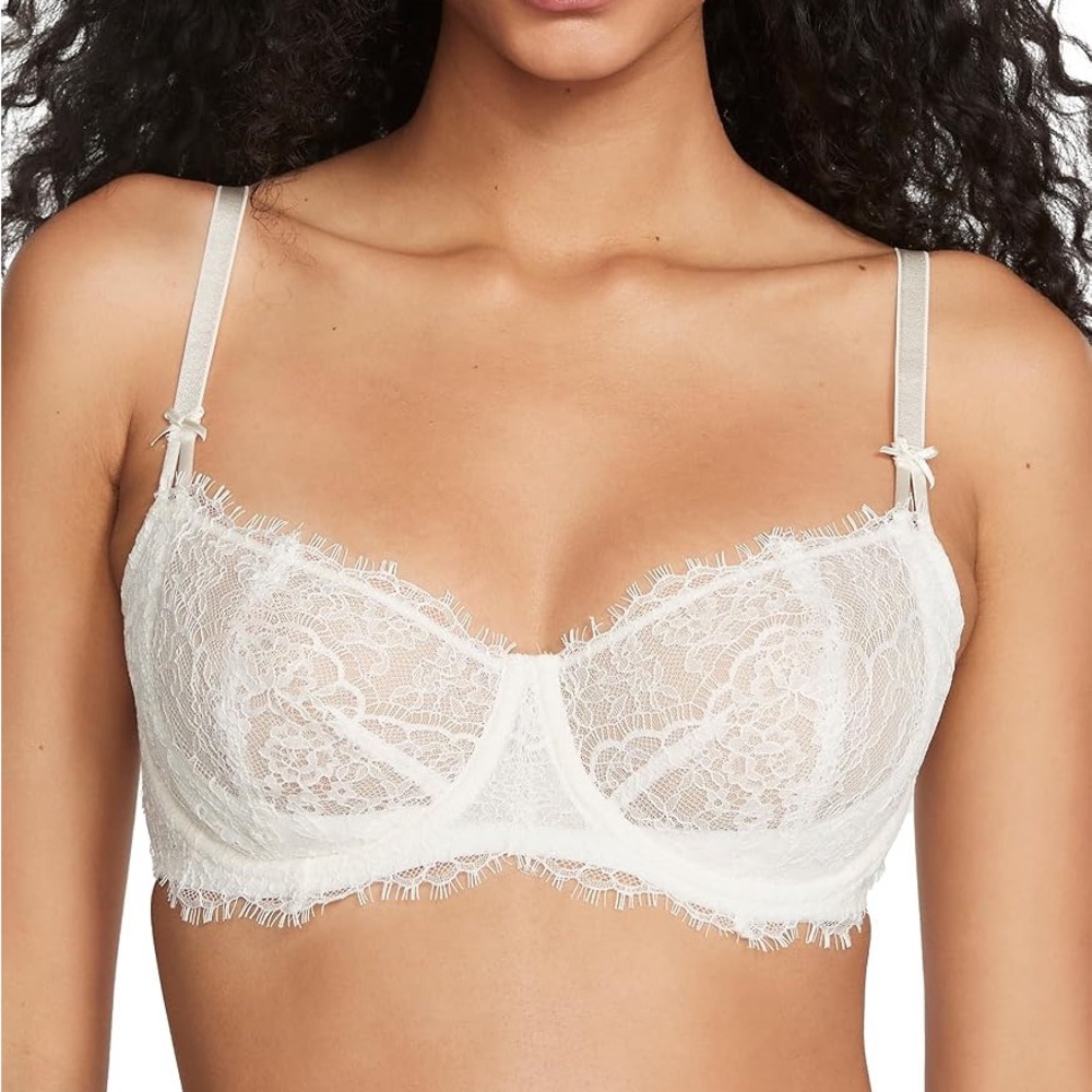 Victoria's Secret Women's Dream Angels Wicked Unlined Balconette Bra 36DD/36E